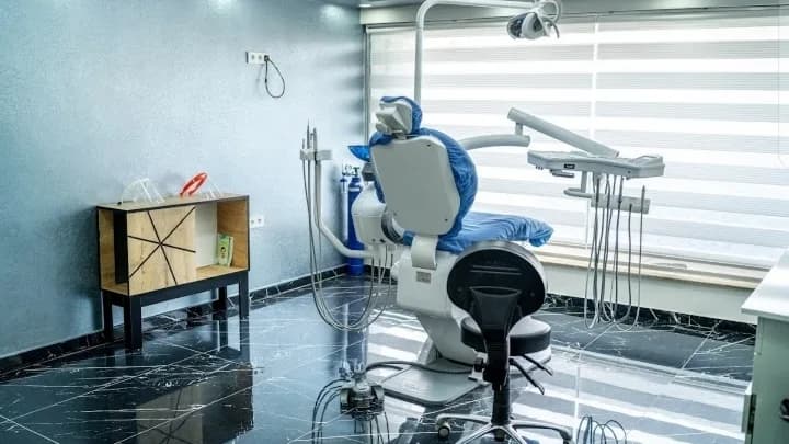 Klinik Esse Ağız ve Diş Sağlığı Polikliniği - Davutdede klinik kapak fotoğrafı