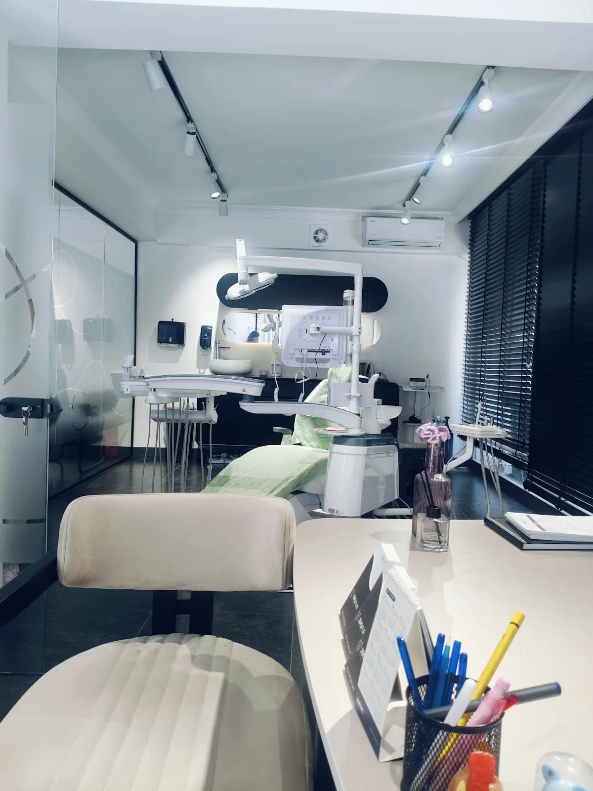DENTATÜRK Bağlarbaşı Ağız ve Diş Sağlığı Polikliniği klinik kapak fotoğrafı