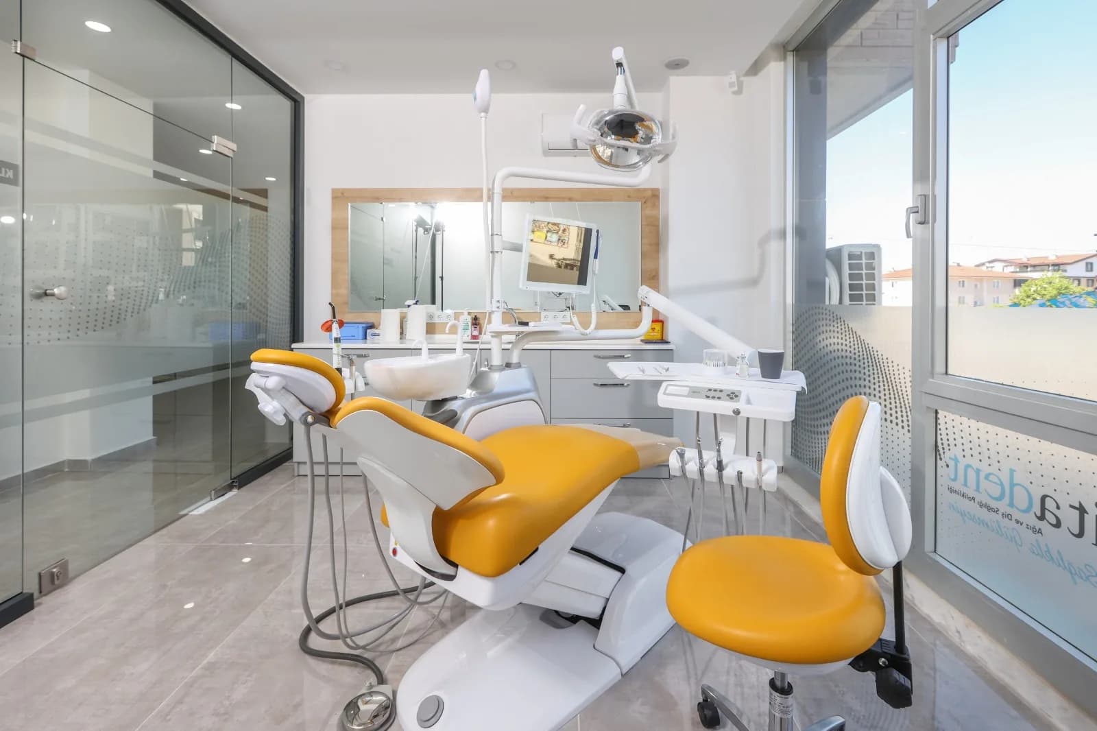 Özel Ritadent Ağız ve Diş Sağlığı Polikliniği klinik kapak fotoğrafı