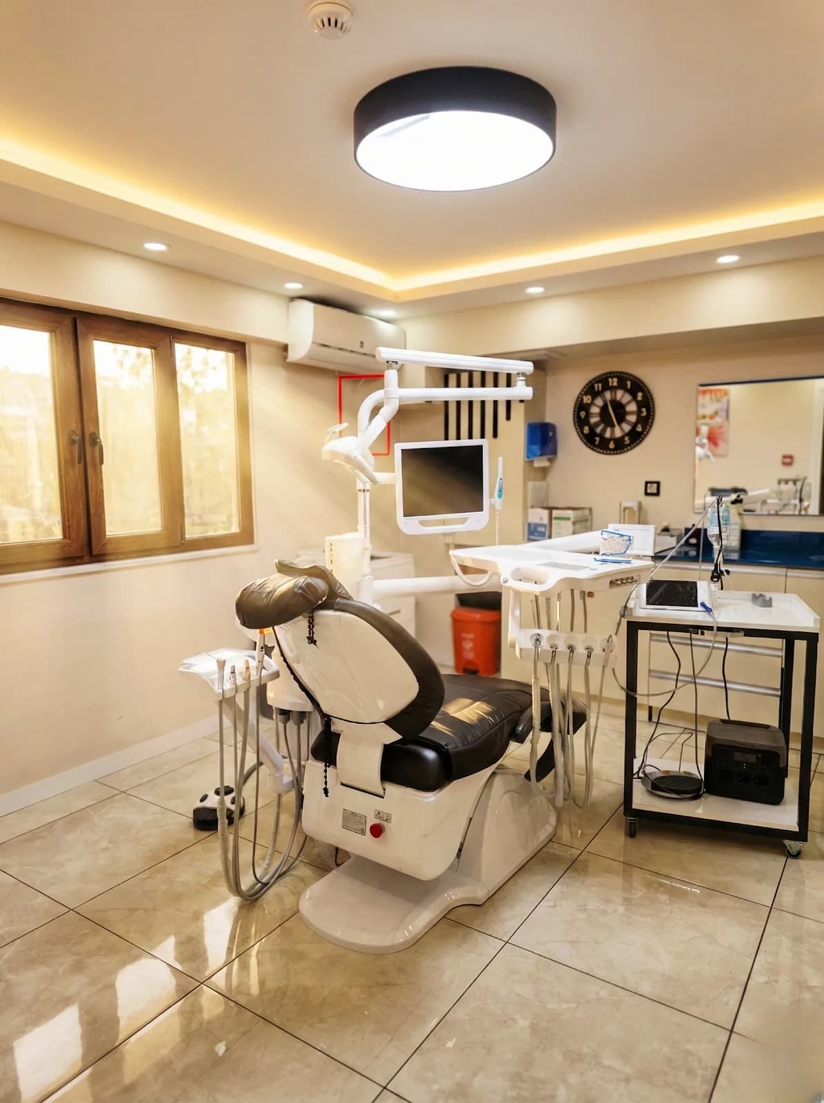 Özel DENT ON6 Ağız ve Diş Sağlığı Polikliniği klinik kapak fotoğrafı
