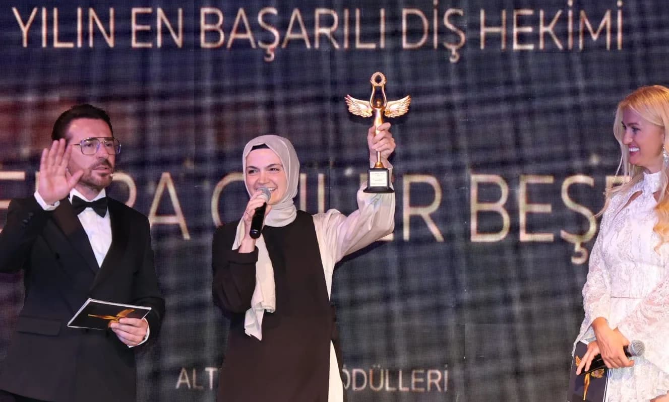Bursa Diş Hekimi Semra Güler Beşer klinik kapak fotoğrafı