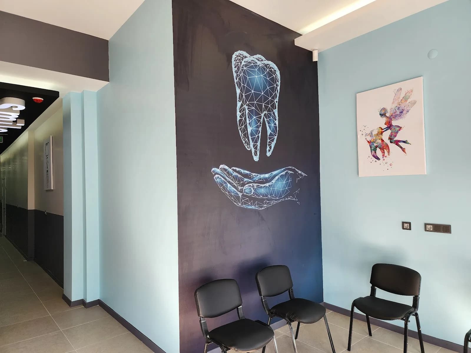 ÖZEL GÜRSU AĞIZ VE DİŞ SAĞLIĞI POLİKLİNİĞİ klinik kapak fotoğrafı