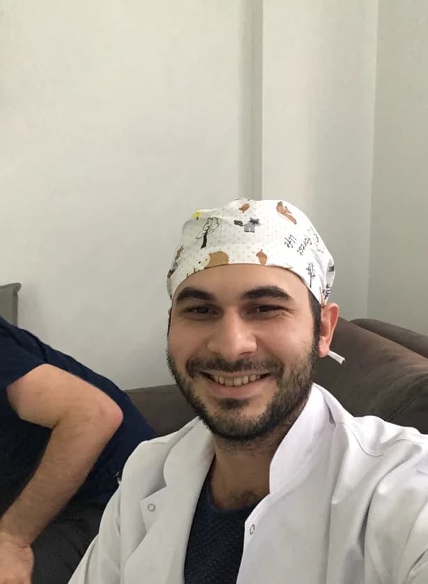 Dt. Ruşen Şirinov klinik kapak fotoğrafı