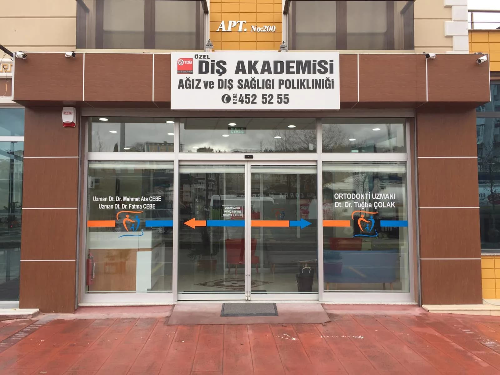 Diş Akademisi Ağız ve Diş Sağlığı Polikliniği